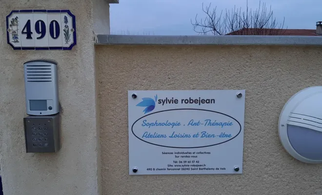 Apprendre à se passer de la cigarette dans la vie de tous les jours prés de Romans sur Isère, Romans-sur-Isère, Sylvie Robejean